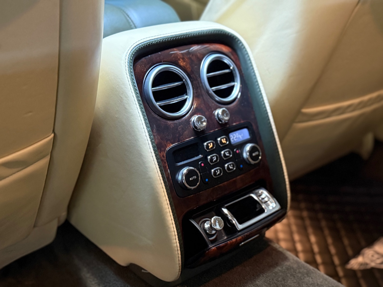 Used Bentley Continental 2007 for sale - 76854750: Photo 47