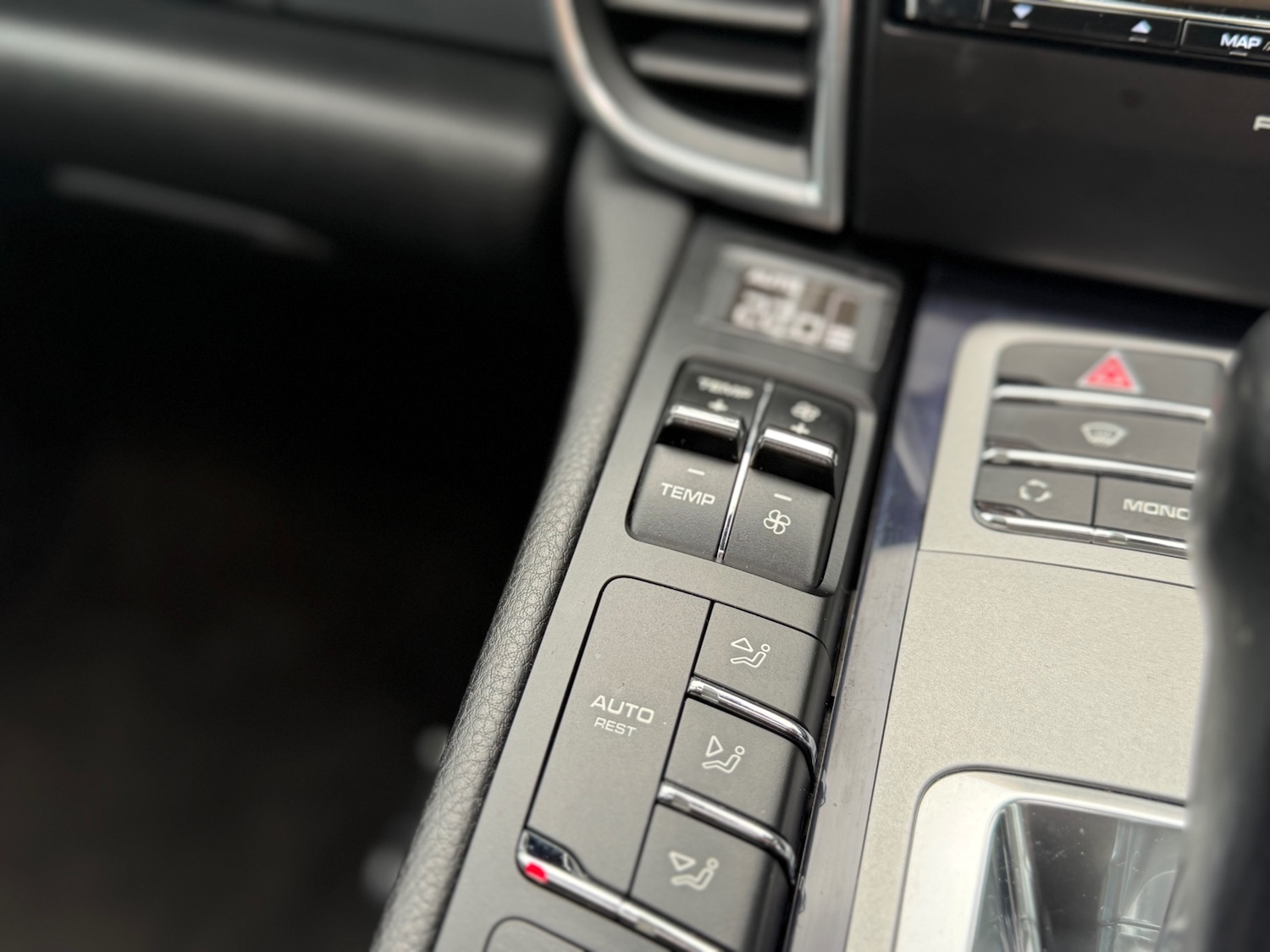 Used Porsche Panamera 2013 for sale - 77247446: Photo 26