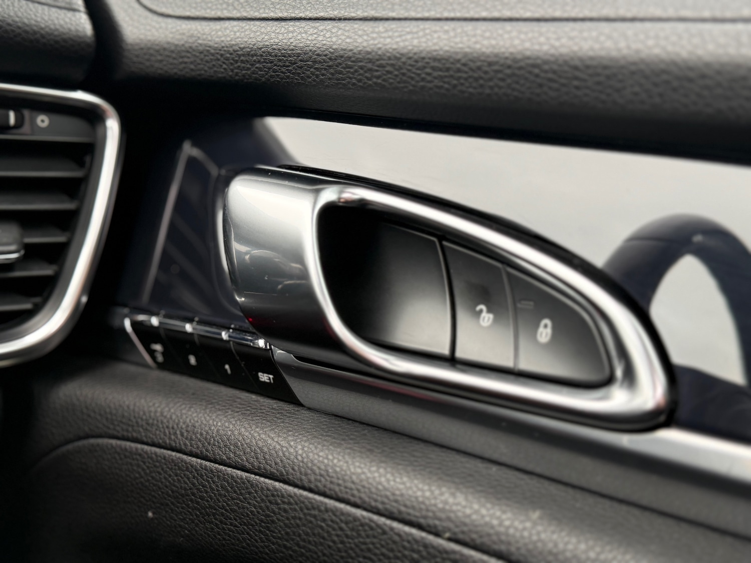 Used Porsche Panamera 2013 for sale - 77247446: Photo 30