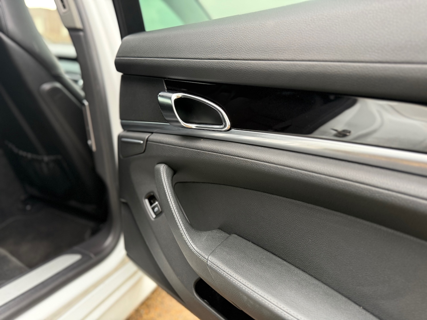 Used Porsche Panamera 2013 for sale - 77247446: Photo 48