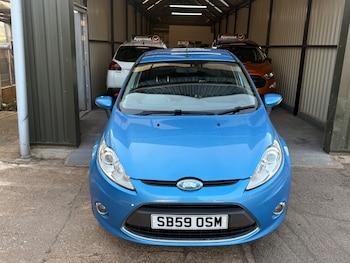 2009 (59) - 1.25 Zetec 5dr [82]