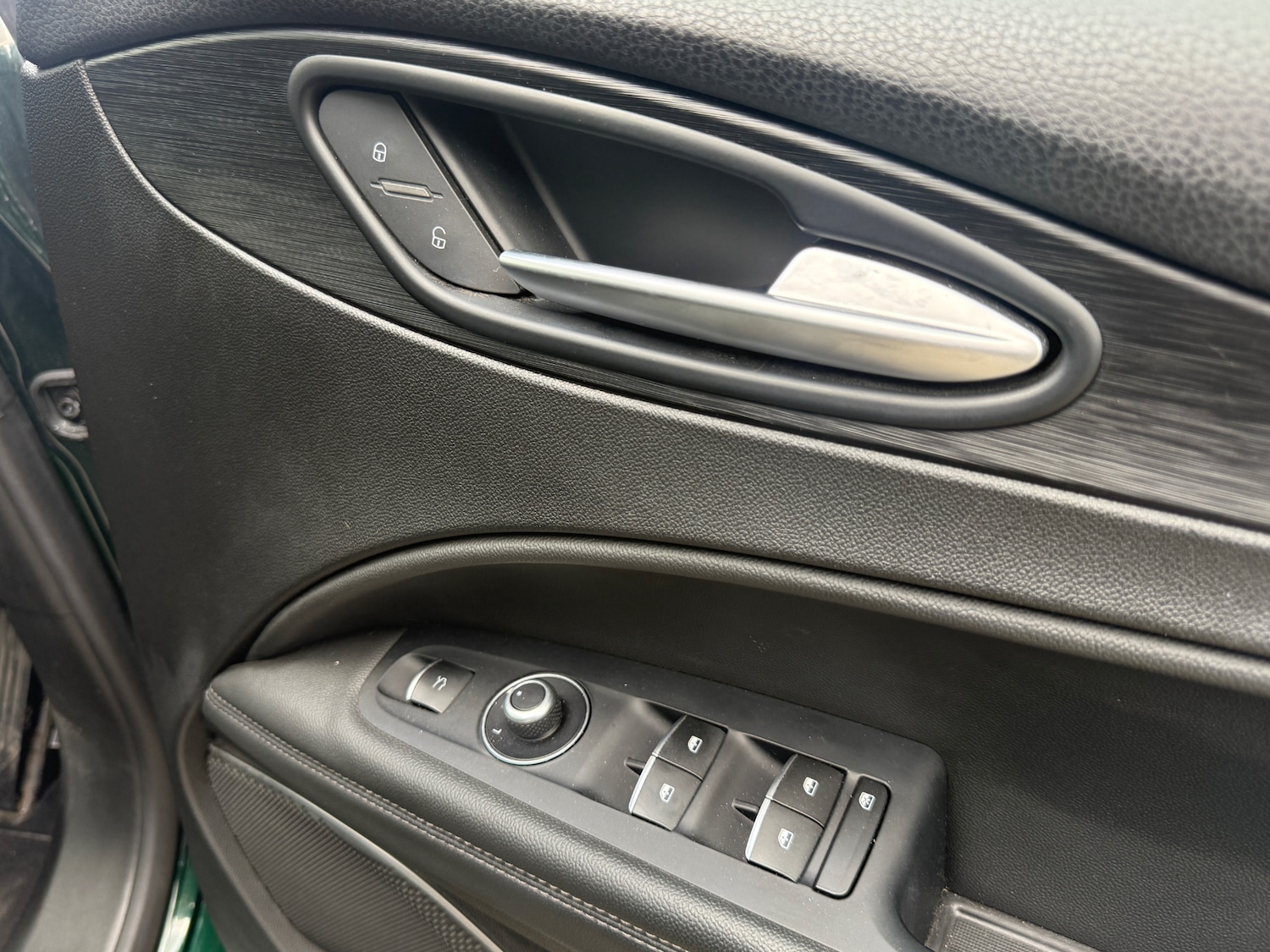 Used Alfa Romeo Stelvio 2018 for sale - 78219001: Photo 17