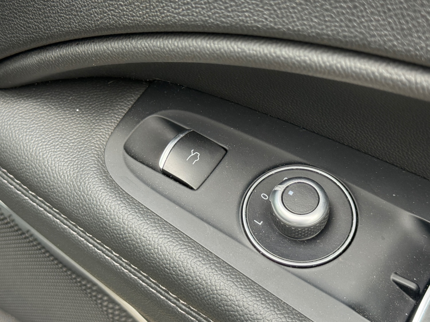 Used Alfa Romeo Stelvio 2018 for sale - 78219001: Photo 18