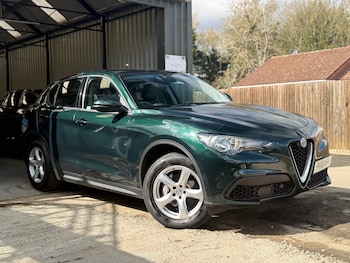 Used Alfa Romeo Stelvio 2018 for sale - 78219001: Photo