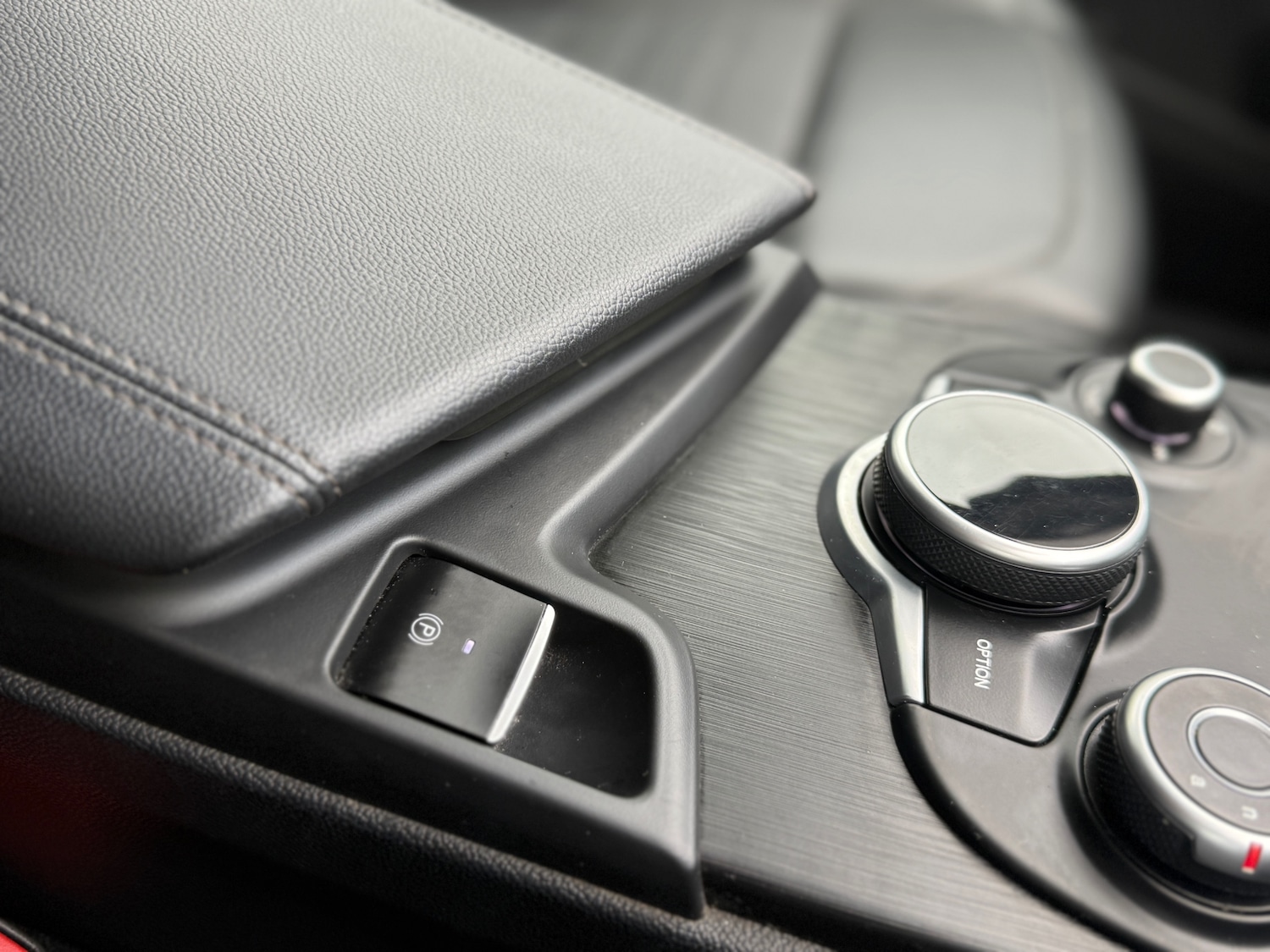 Used Alfa Romeo Stelvio 2018 for sale - 78219001: Photo 34