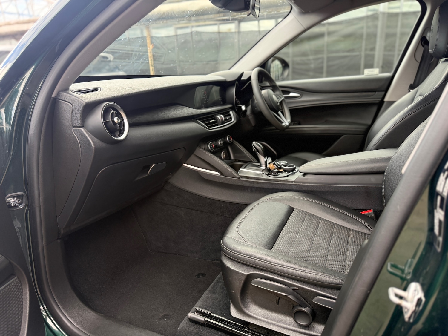 Used Alfa Romeo Stelvio 2018 for sale - 78219001: Photo 38