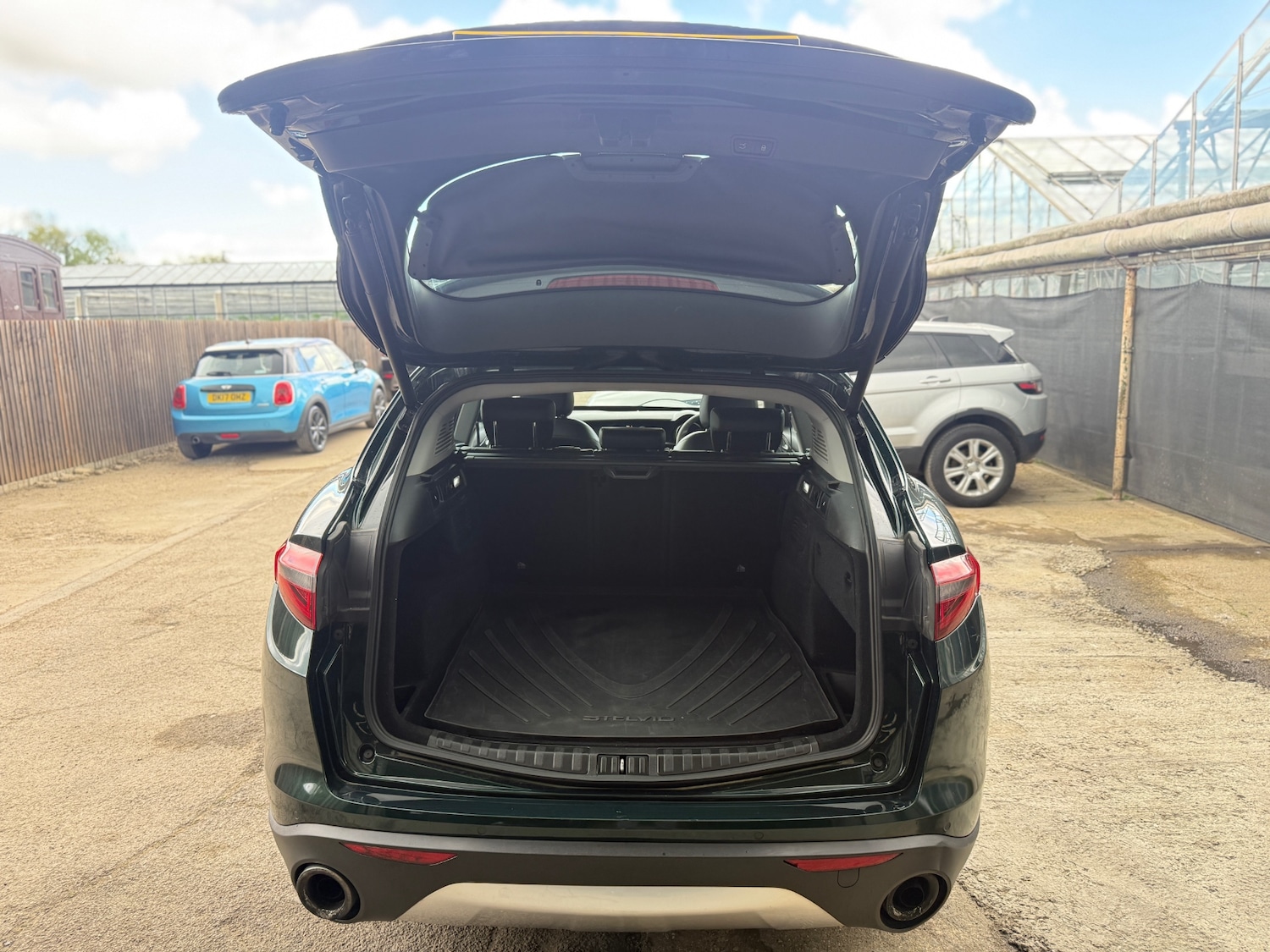 Used Alfa Romeo Stelvio 2018 for sale - 78219001: Photo 49