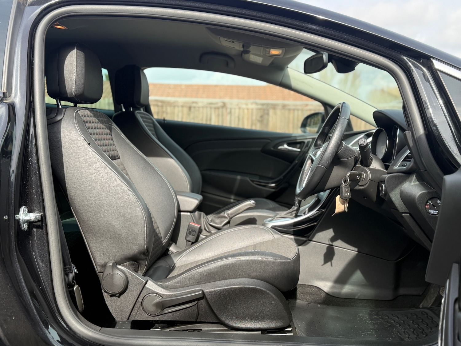 Used Vauxhall Astra GTC 2015 for sale - 77873356: Photo 18