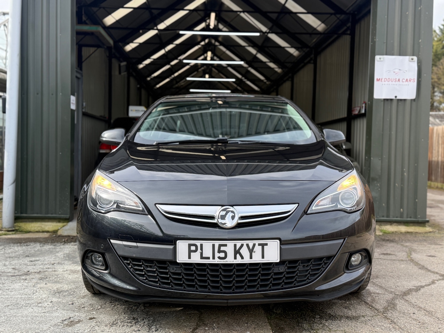 Used Vauxhall Astra GTC 2015 for sale - 77873356: Photo 2