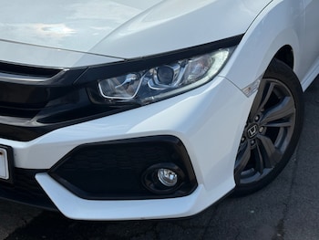 Used Honda Civic 2020 for sale - 79120740: Photo