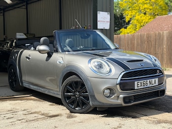 Used MINI Convertible 2016 for sale - 78596595: Photo