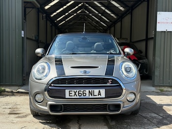 Used MINI Convertible 2016 for sale - 78596595: Photo