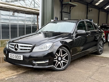 Used Mercedes-Benz C Class 2013 for sale - 77423832: Photo