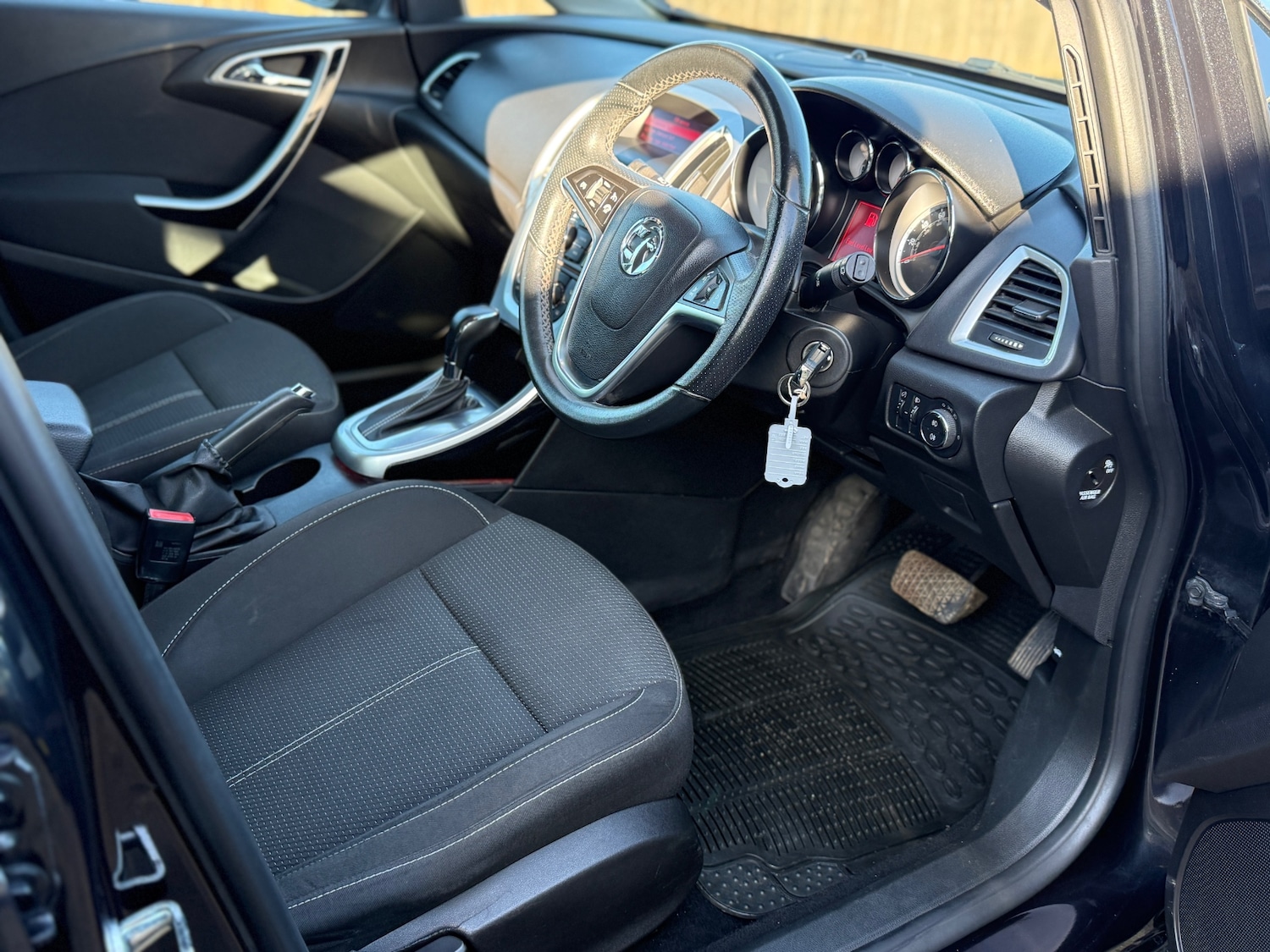 Used Vauxhall Astra 2014 for sale - 77720904: Photo 10