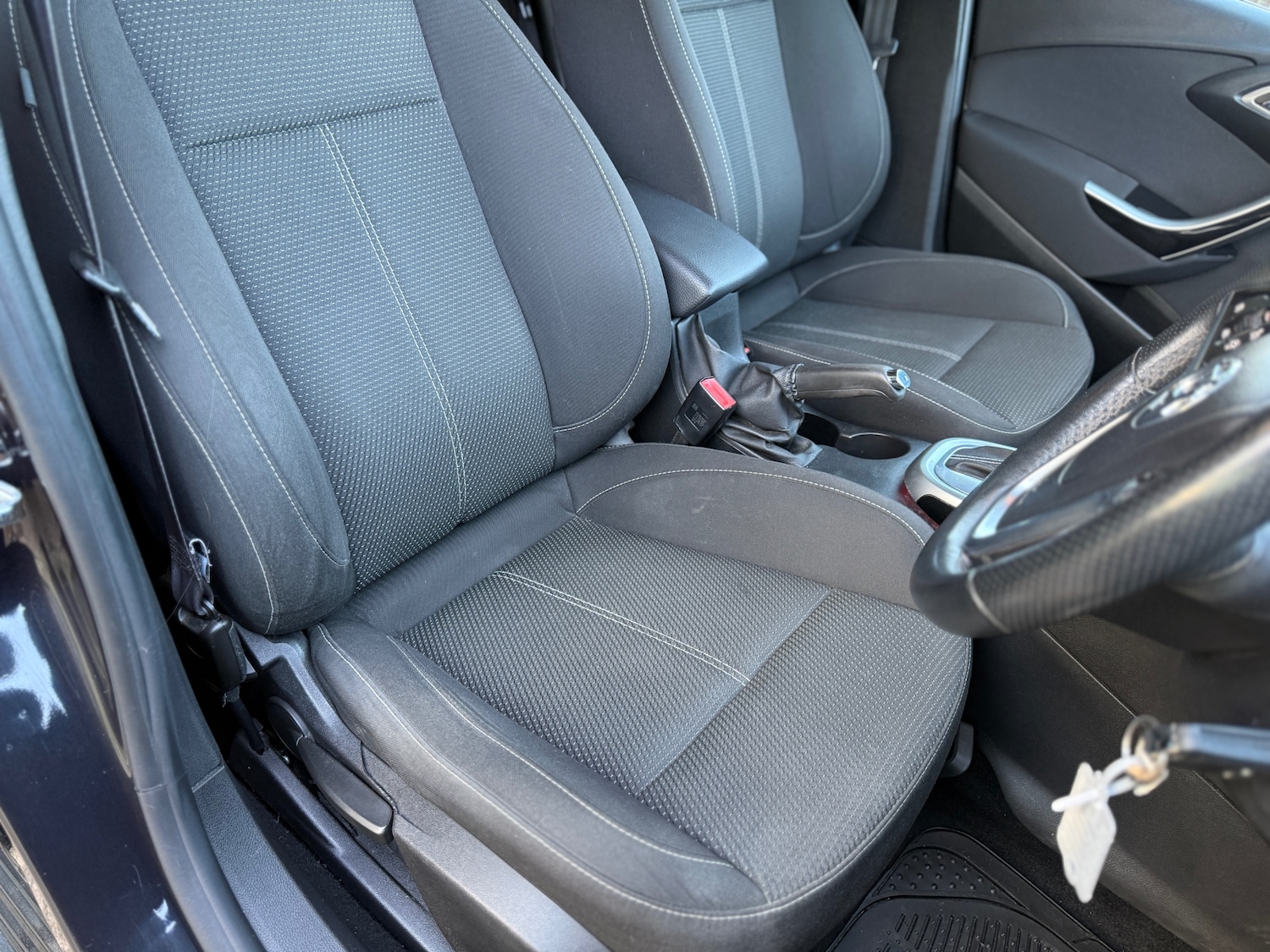 Used Vauxhall Astra 2014 for sale - 77720904: Photo 16