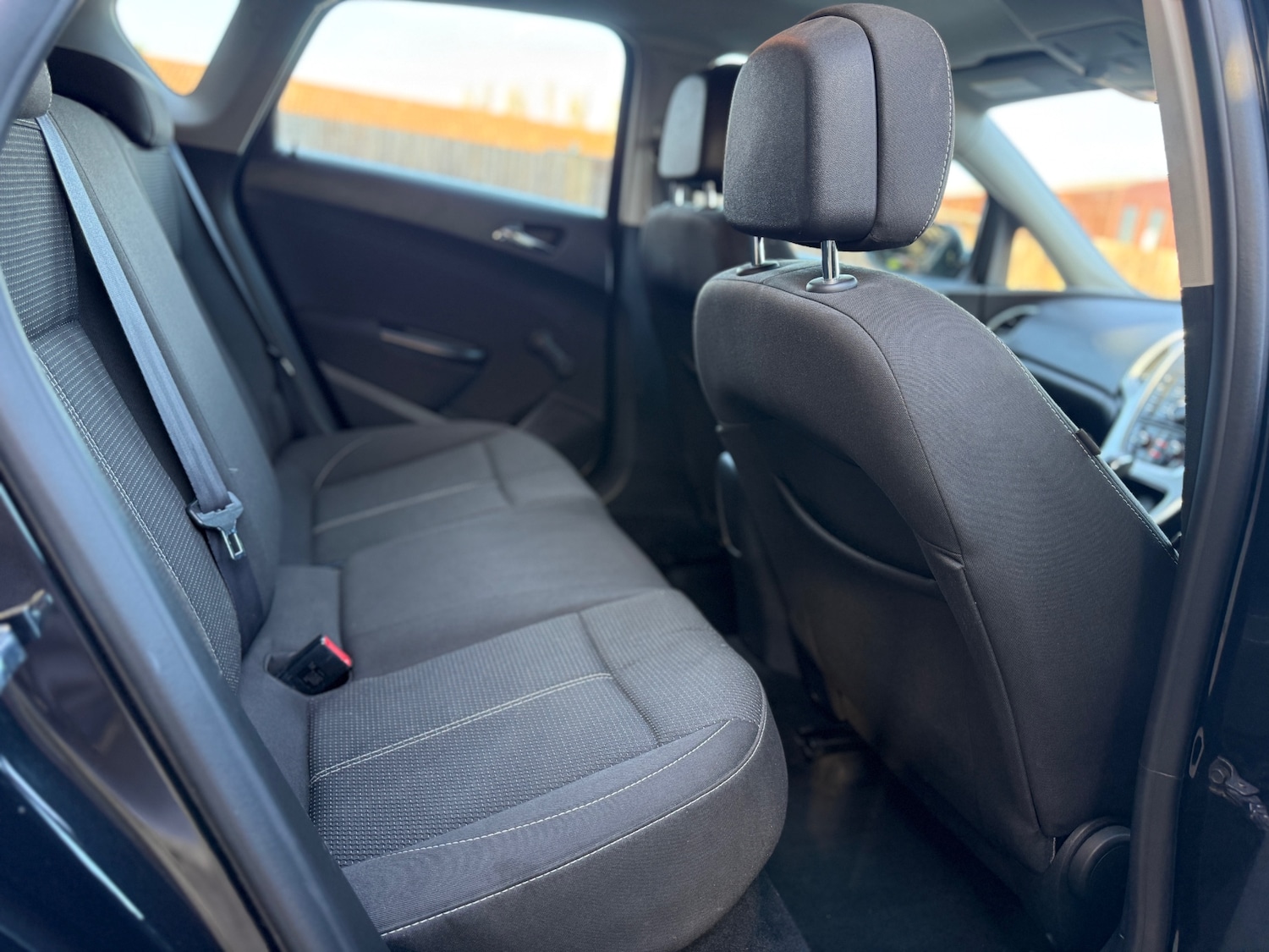 Used Vauxhall Astra 2014 for sale - 77720904: Photo 38