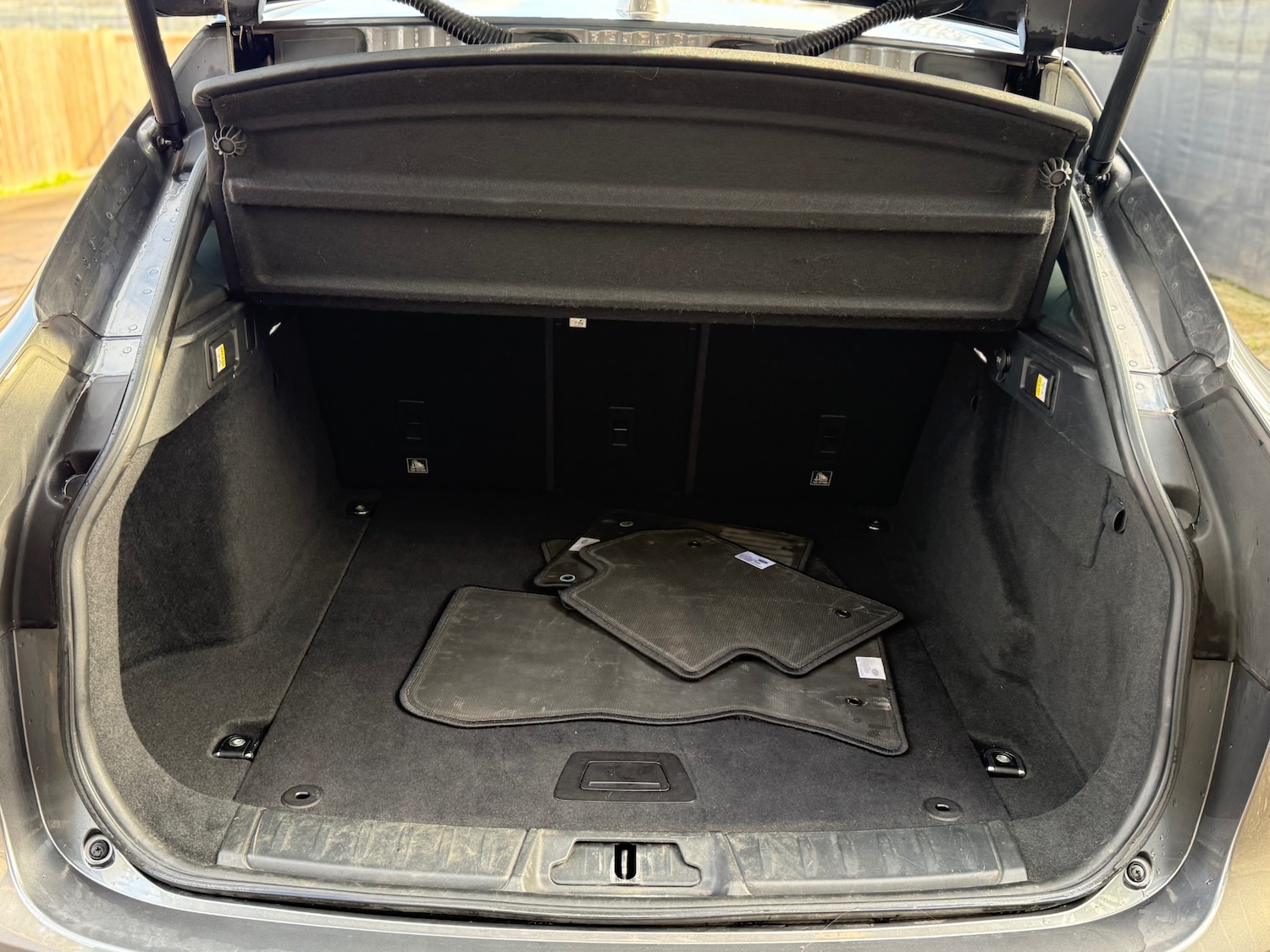 Used Jaguar F-Pace 2016 for sale - 76940437: Photo 49