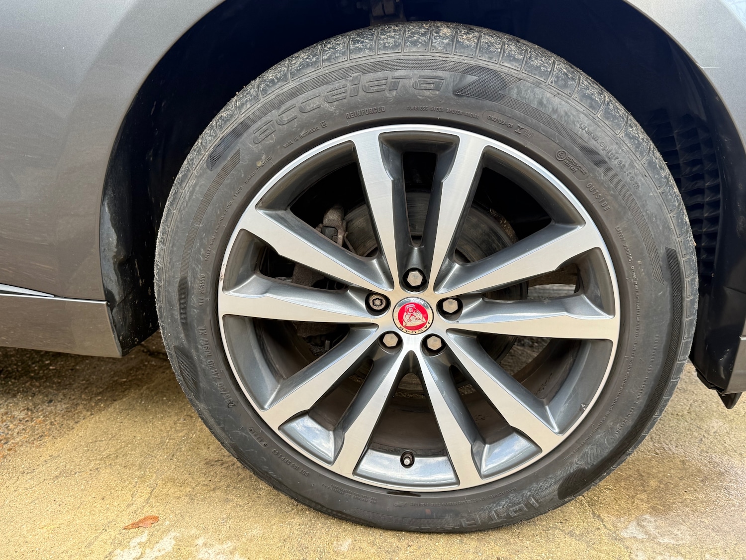 Used Jaguar F-Pace 2016 for sale - 76940437: Photo 56