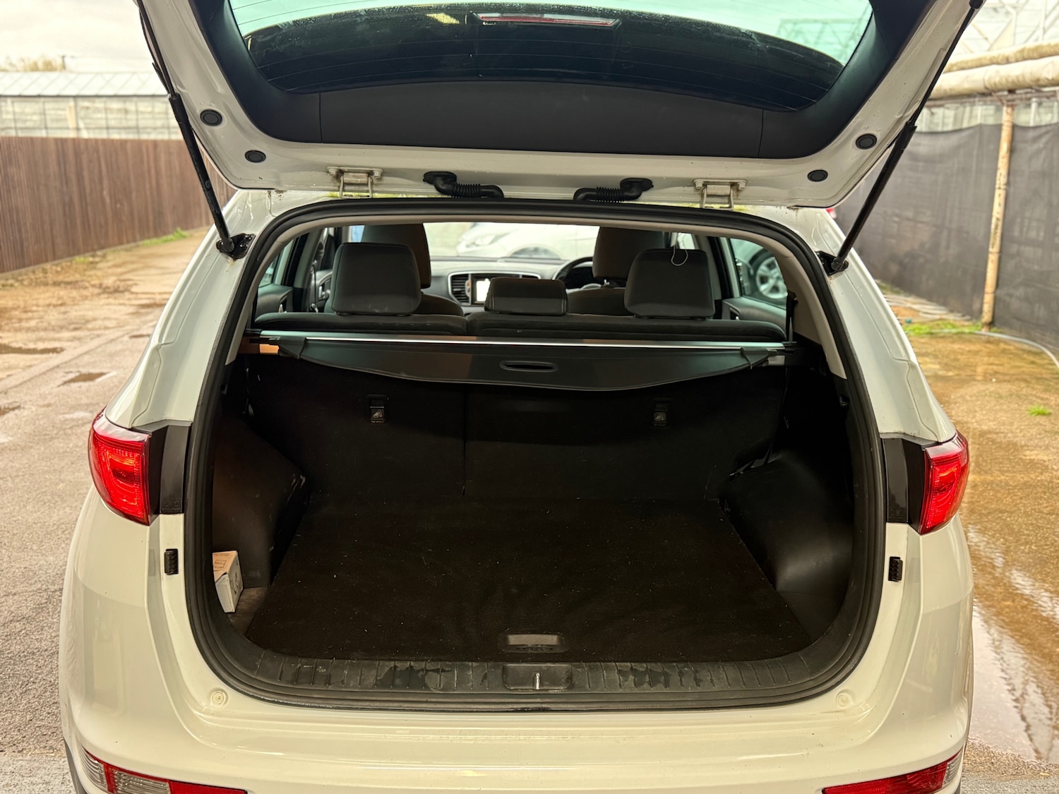 Used Kia Sportage 2017 for sale - 76533138: Photo 31