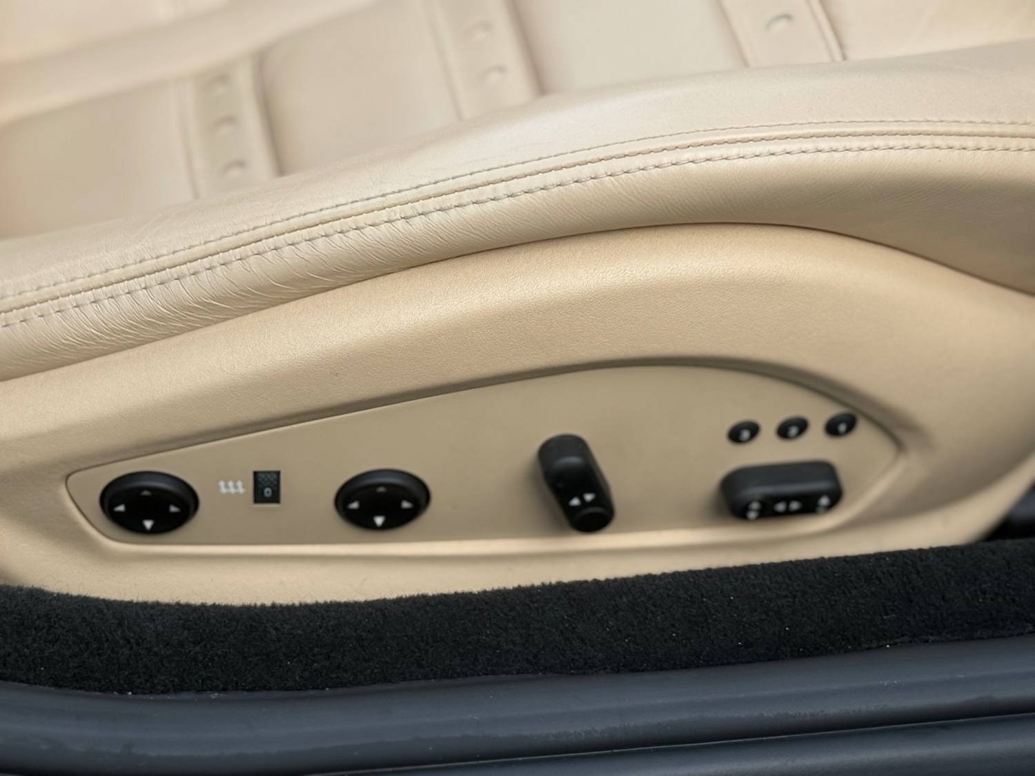 Used Ferrari California 2010 for sale - 77579763: Photo 18