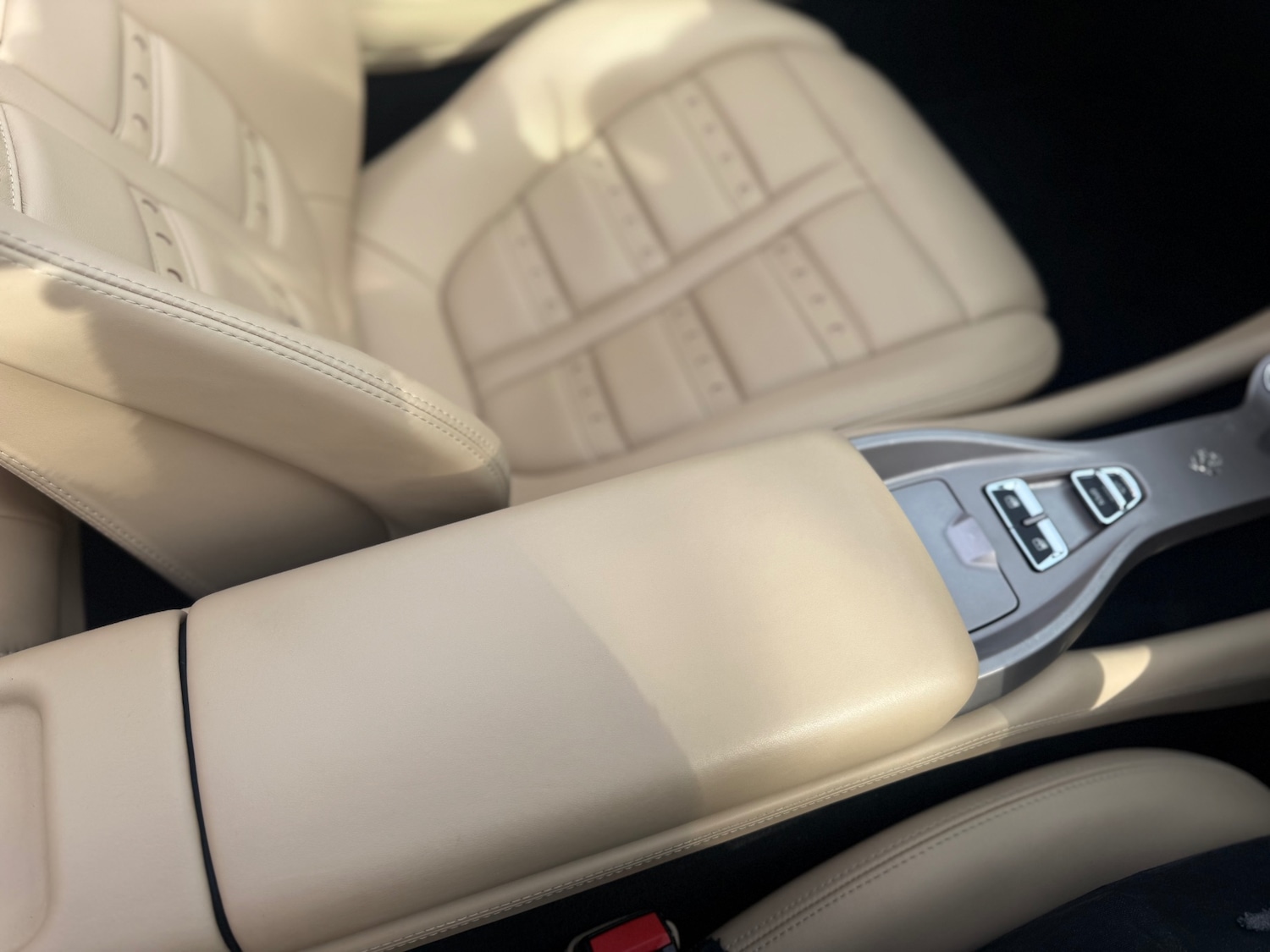 Used Ferrari California 2010 for sale - 77579763: Photo 25