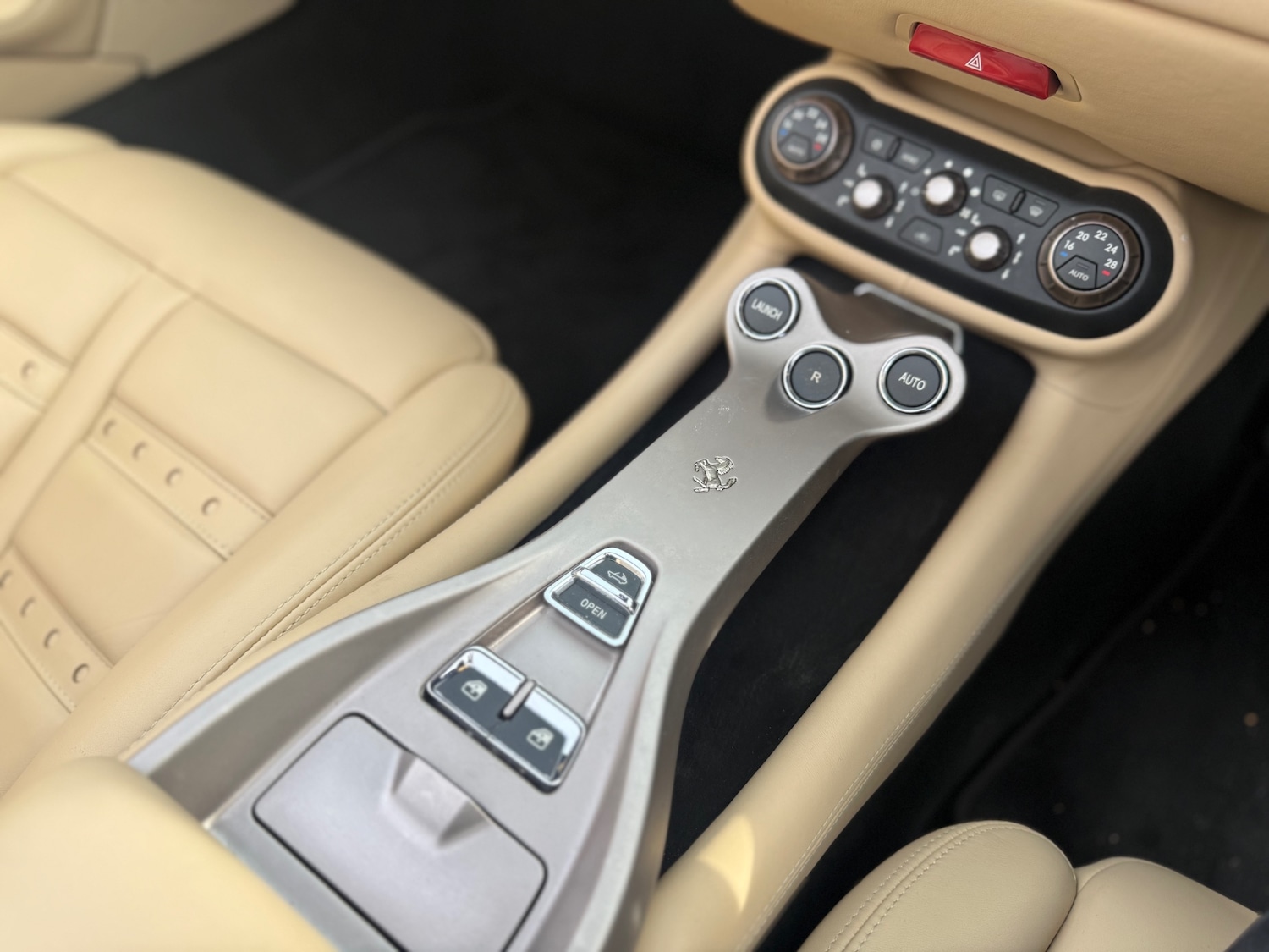 Used Ferrari California 2010 for sale - 77579763: Photo 26