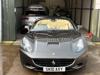 Used Ferrari California 2010 for sale - 77579763: Photo