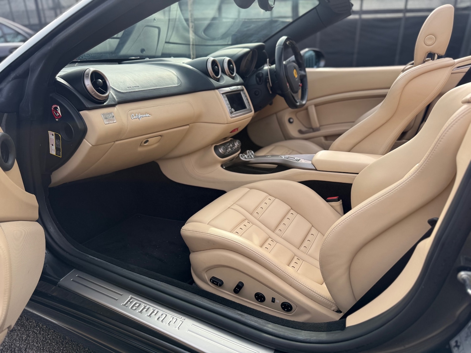 Used Ferrari California 2010 for sale - 77579763: Photo 34