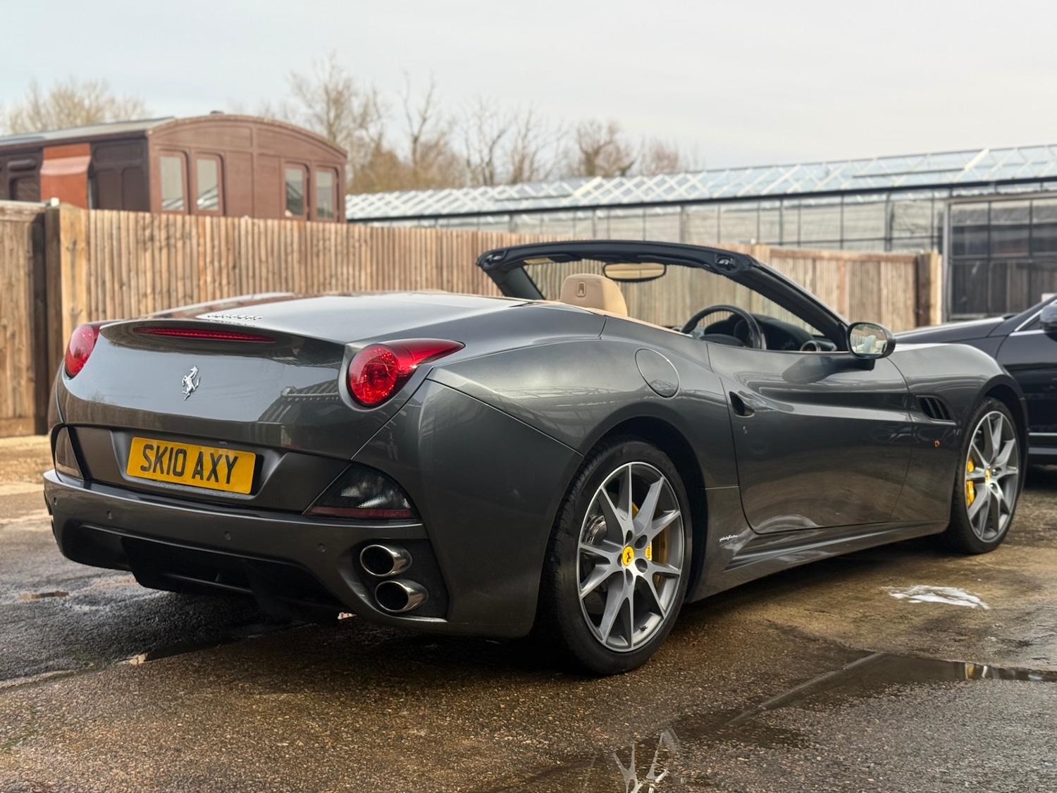 Used Ferrari California 2010 for sale - 77579763: Photo 6