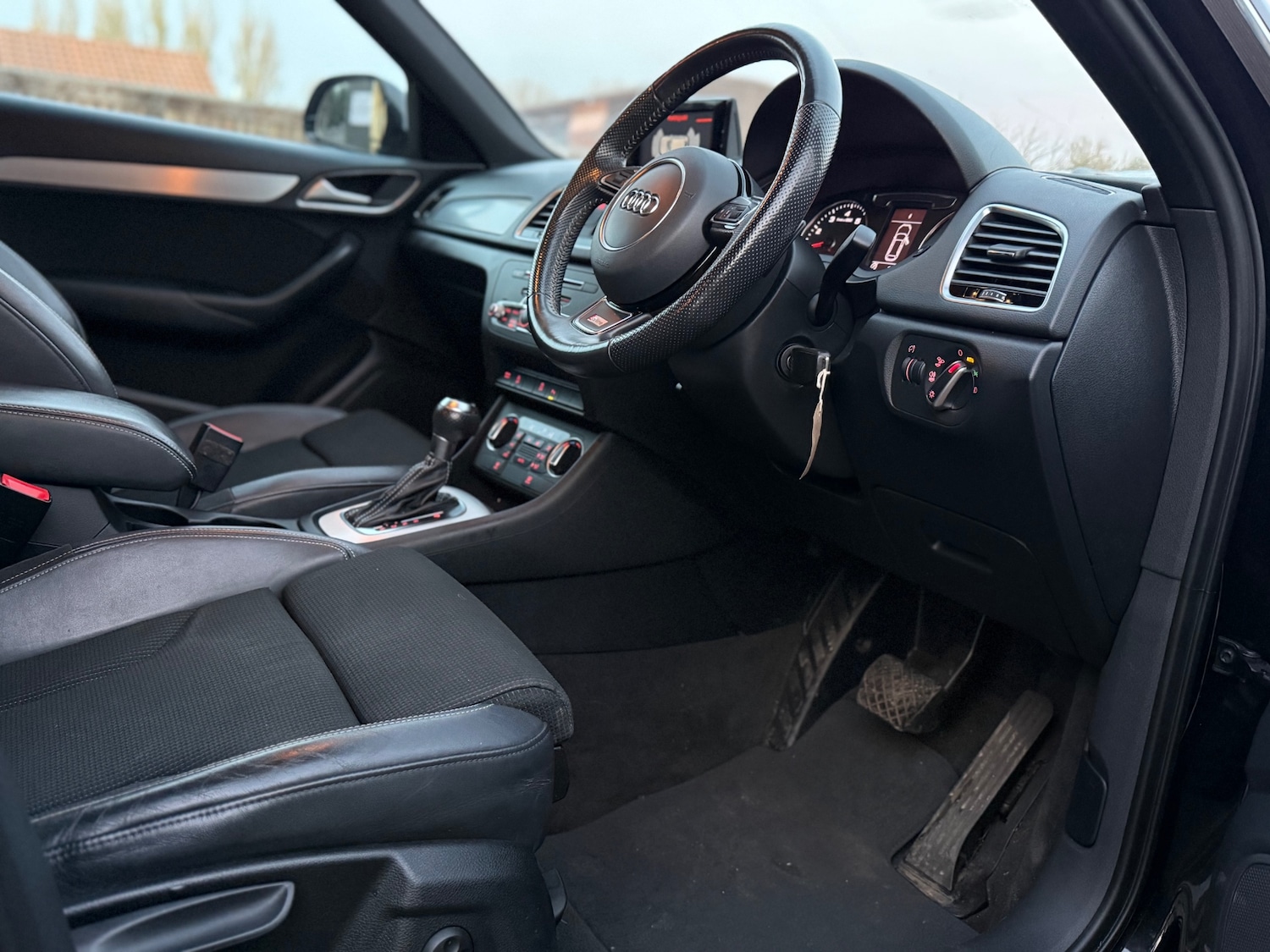 Used Audi Q3 2018 for sale - 76709693: Photo 11