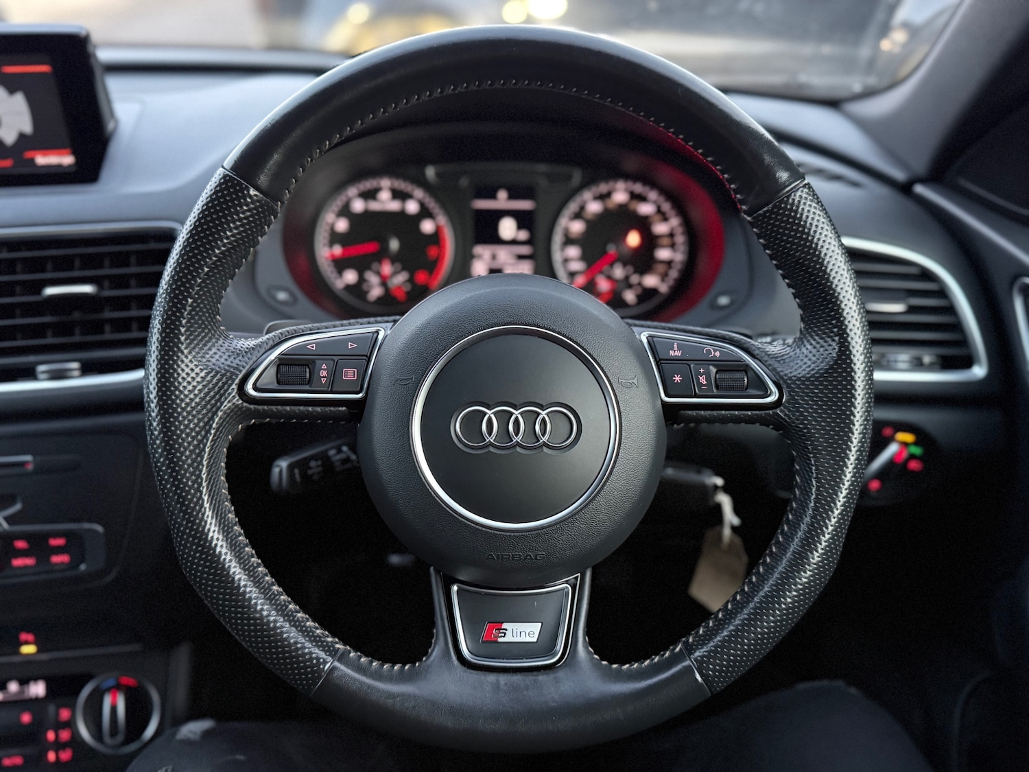 Used Audi Q3 2018 for sale - 76709693: Photo 14