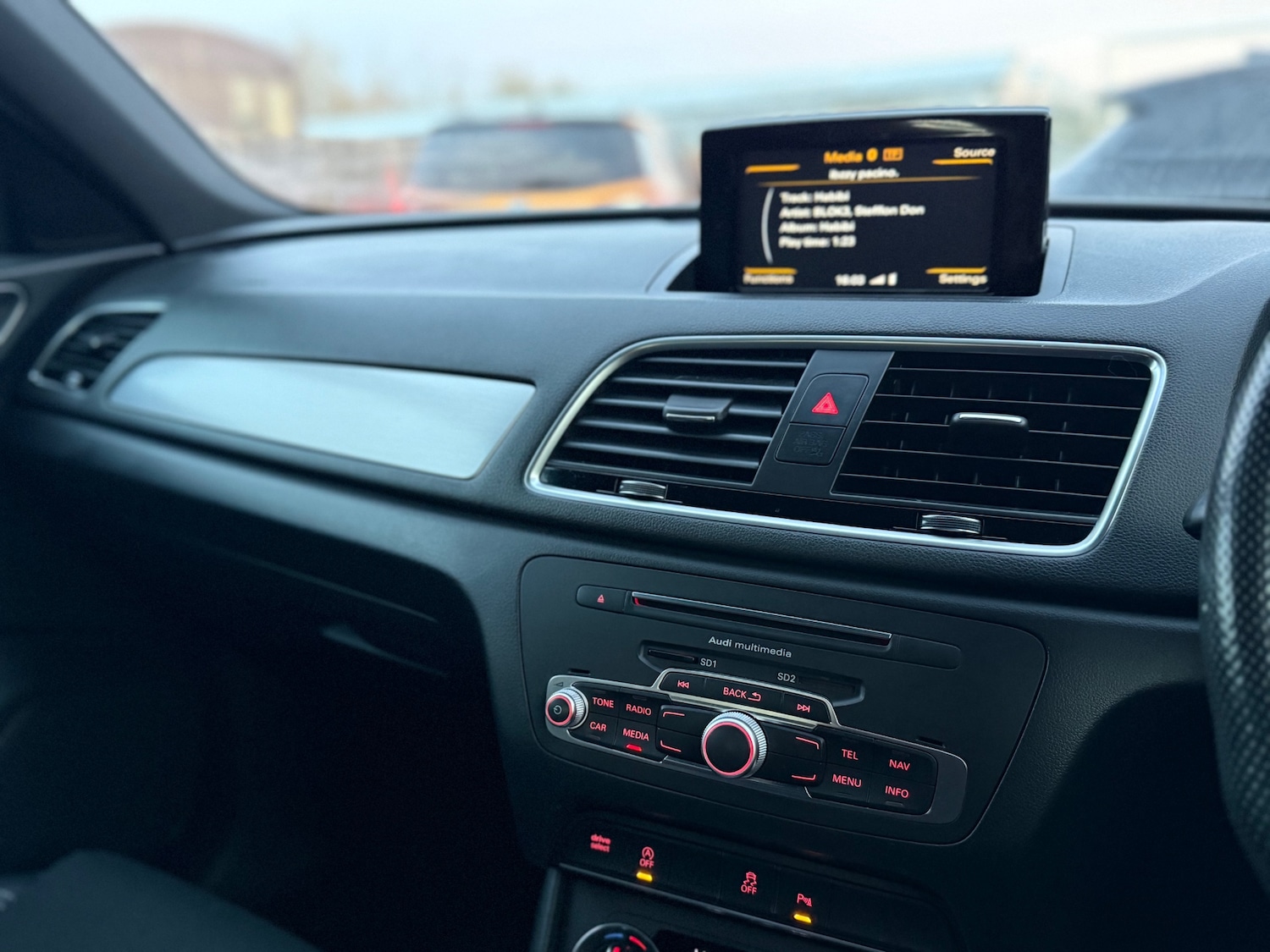 Used Audi Q3 2018 for sale - 76709693: Photo 16