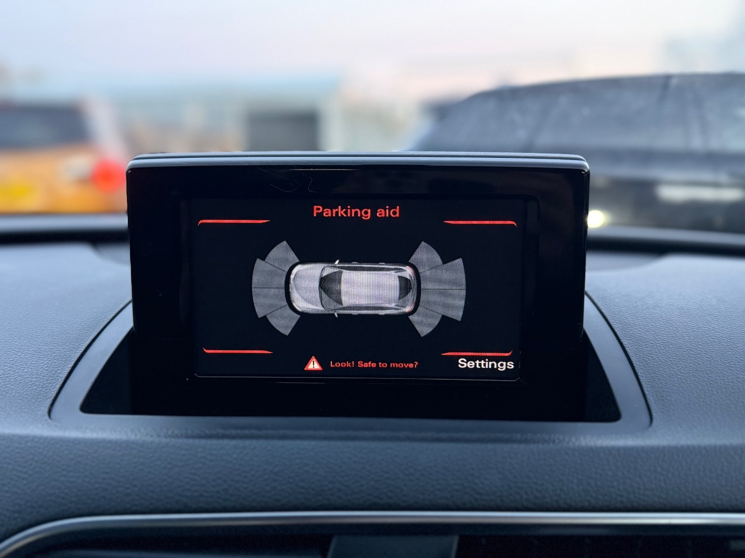 Used Audi Q3 2018 for sale - 76709693: Photo 17