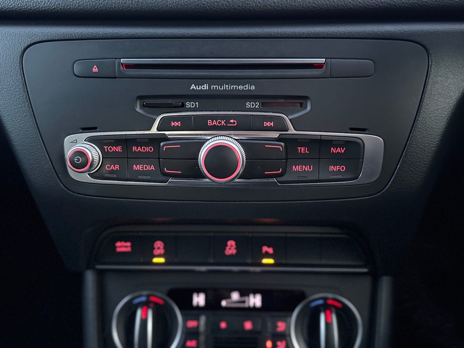 Used Audi Q3 2018 for sale - 76709693: Photo 18