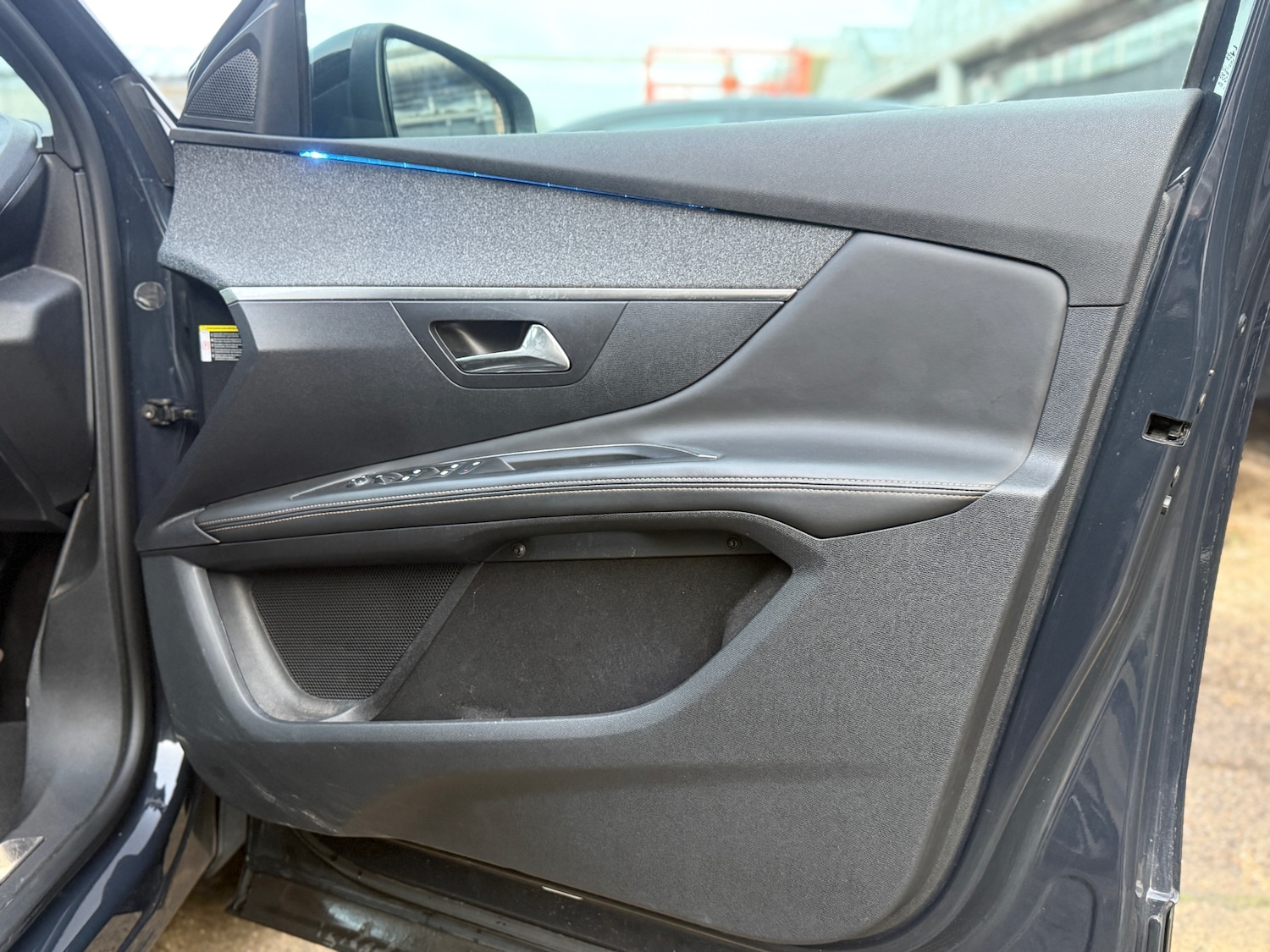 Used Peugeot 3008 2017 for sale - 77968172: Photo 14