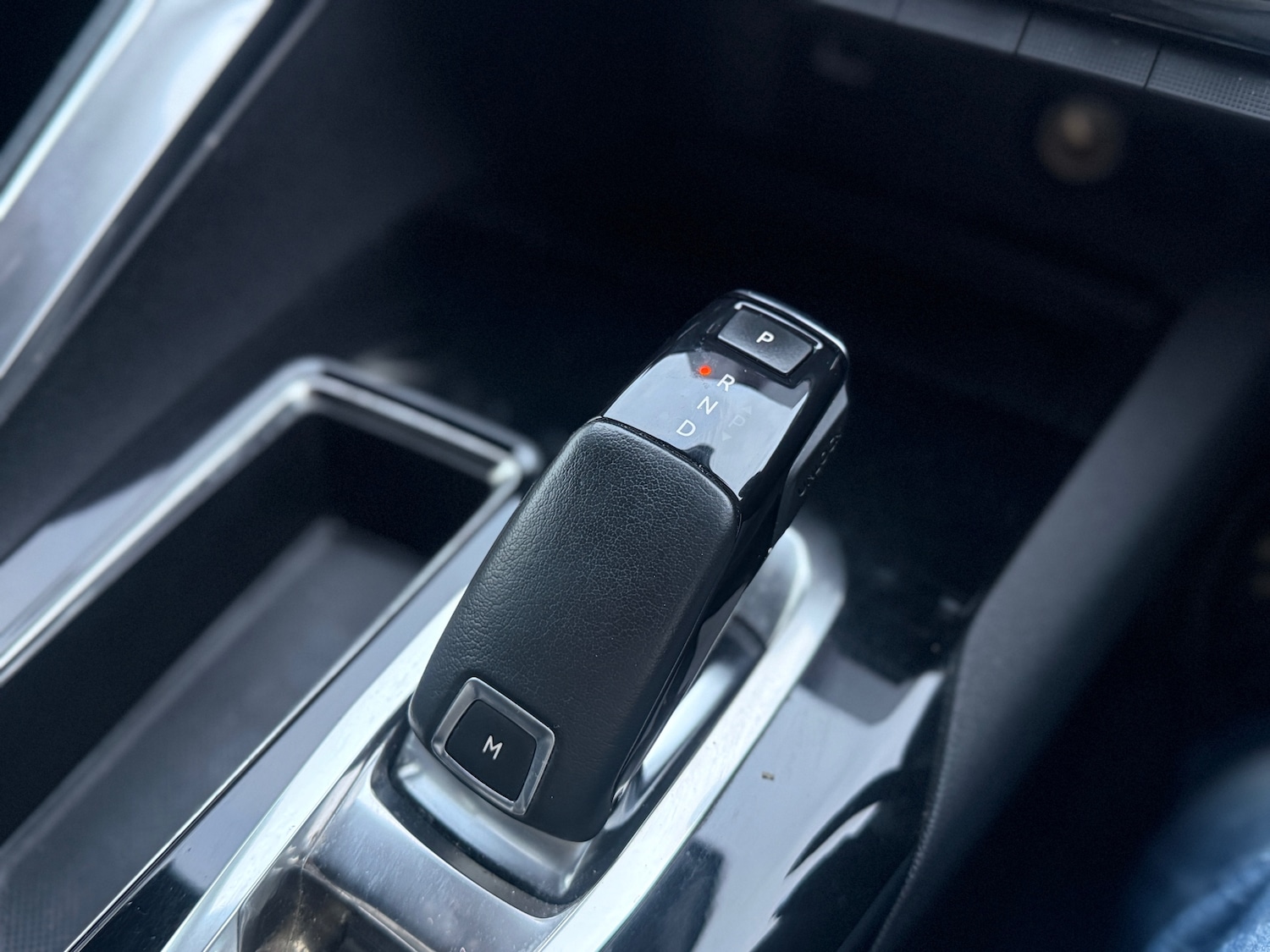 Used Peugeot 3008 2017 for sale - 77968172: Photo 30