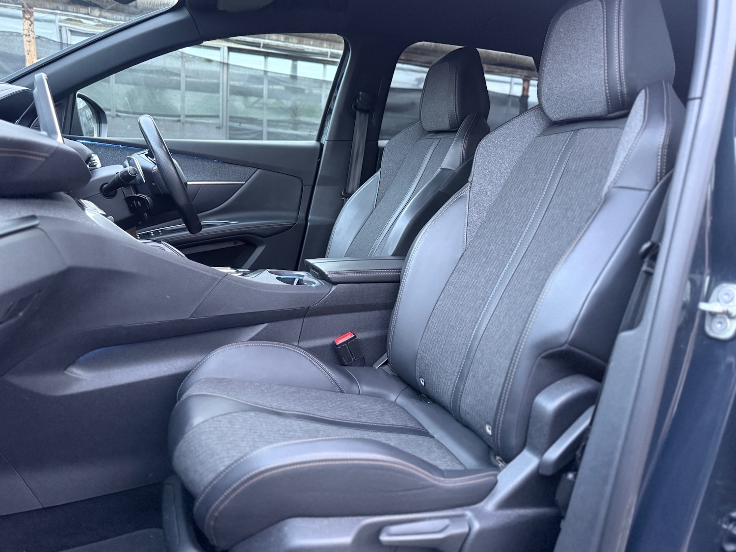 Used Peugeot 3008 2017 for sale - 77968172: Photo 38