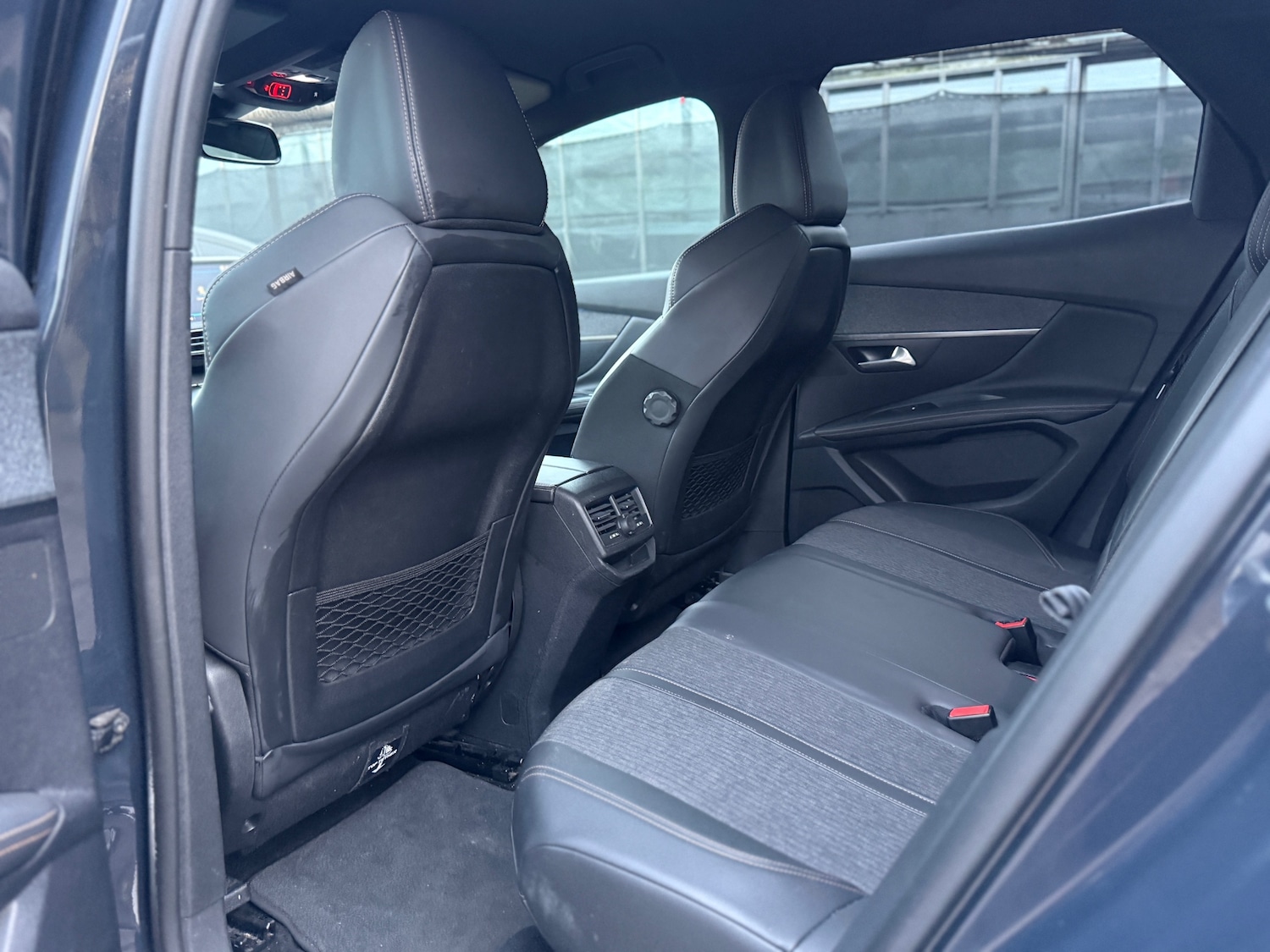 Used Peugeot 3008 2017 for sale - 77968172: Photo 42