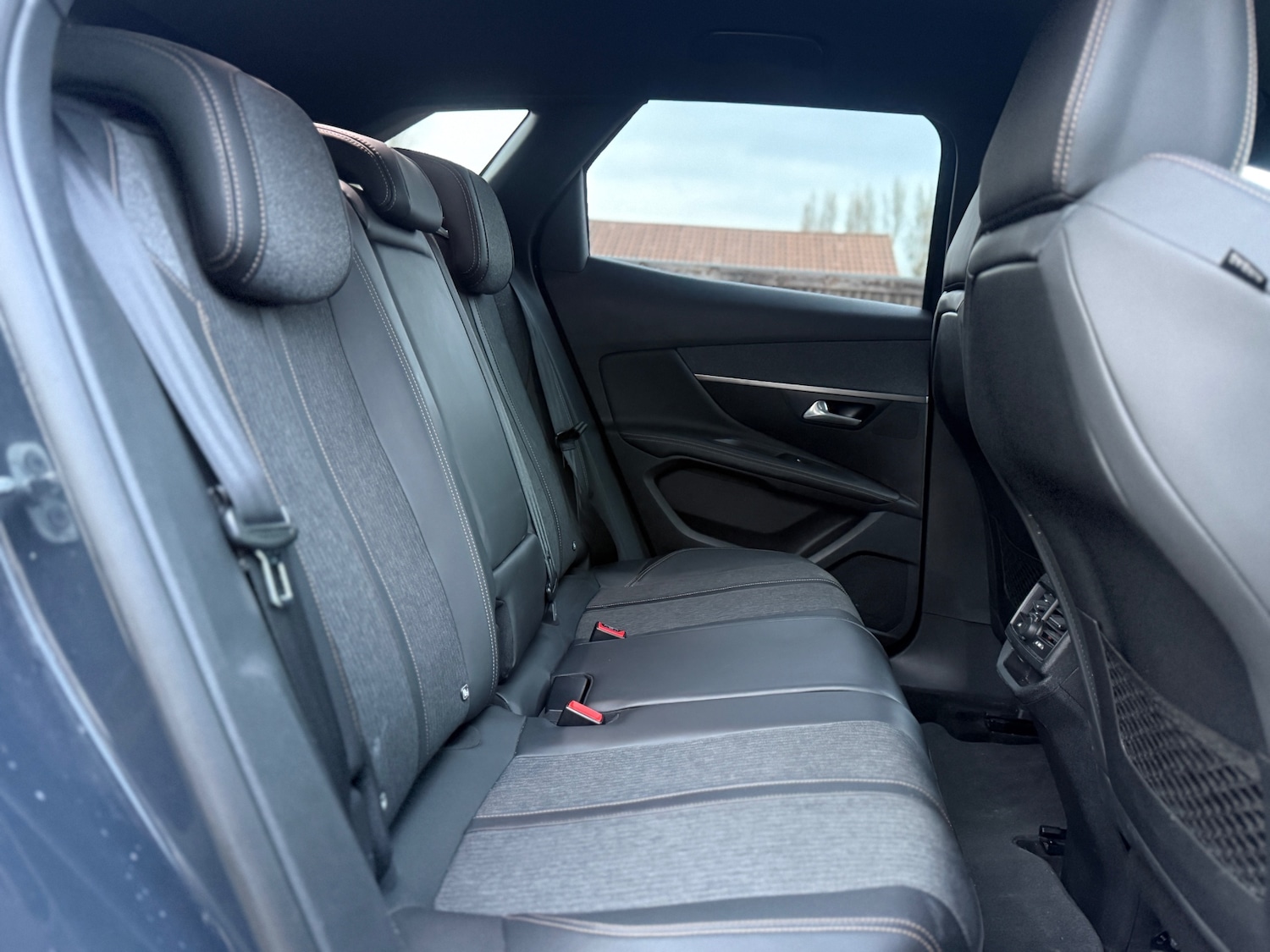 Used Peugeot 3008 2017 for sale - 77968172: Photo 46