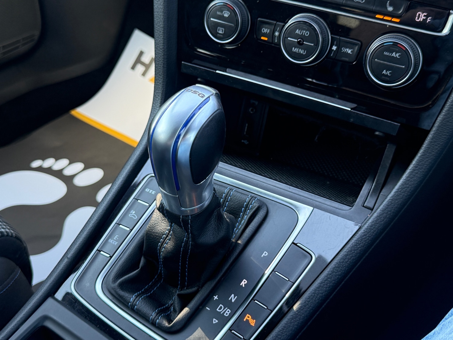 Used Volkswagen Golf 2017 for sale - 77953875: Photo 25