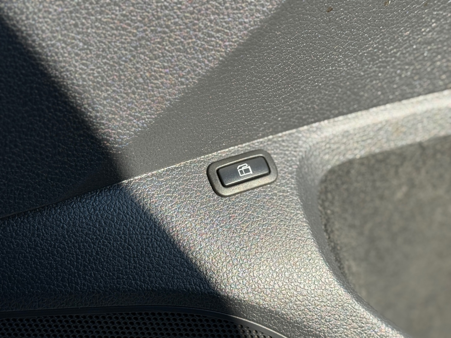 Used Volkswagen Golf 2017 for sale - 77953875: Photo 29