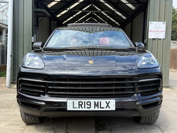 Used Porsche Cayenne 2019 for sale - 79341493: Photo