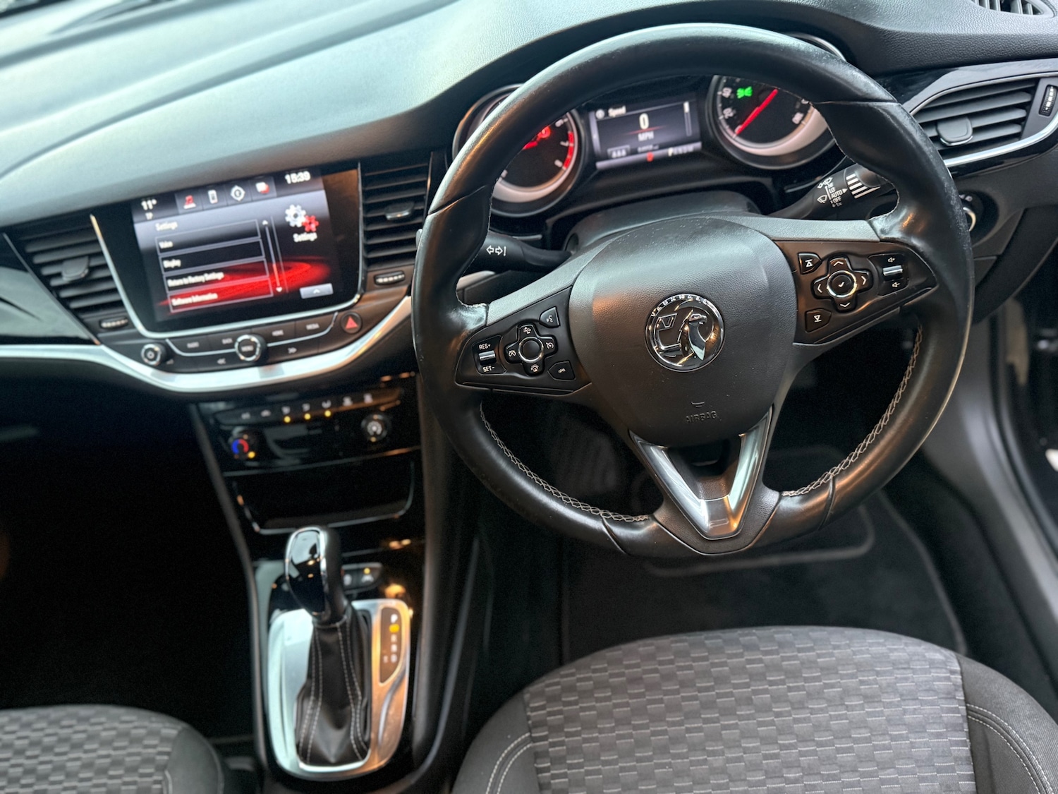 Used Vauxhall Astra 2016 for sale - 77452797: Photo 18