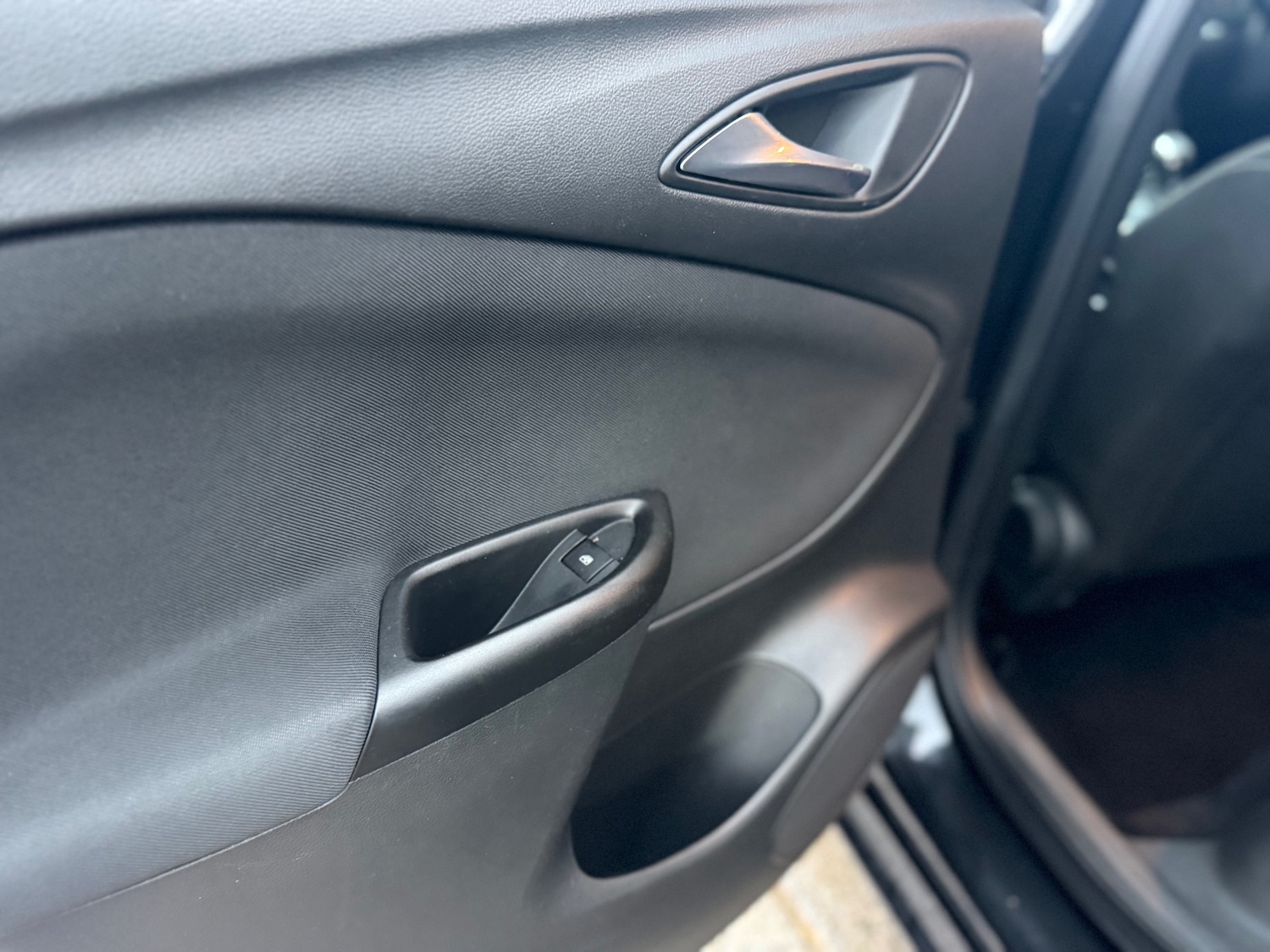 Used Vauxhall Astra 2016 for sale - 77452797: Photo 36