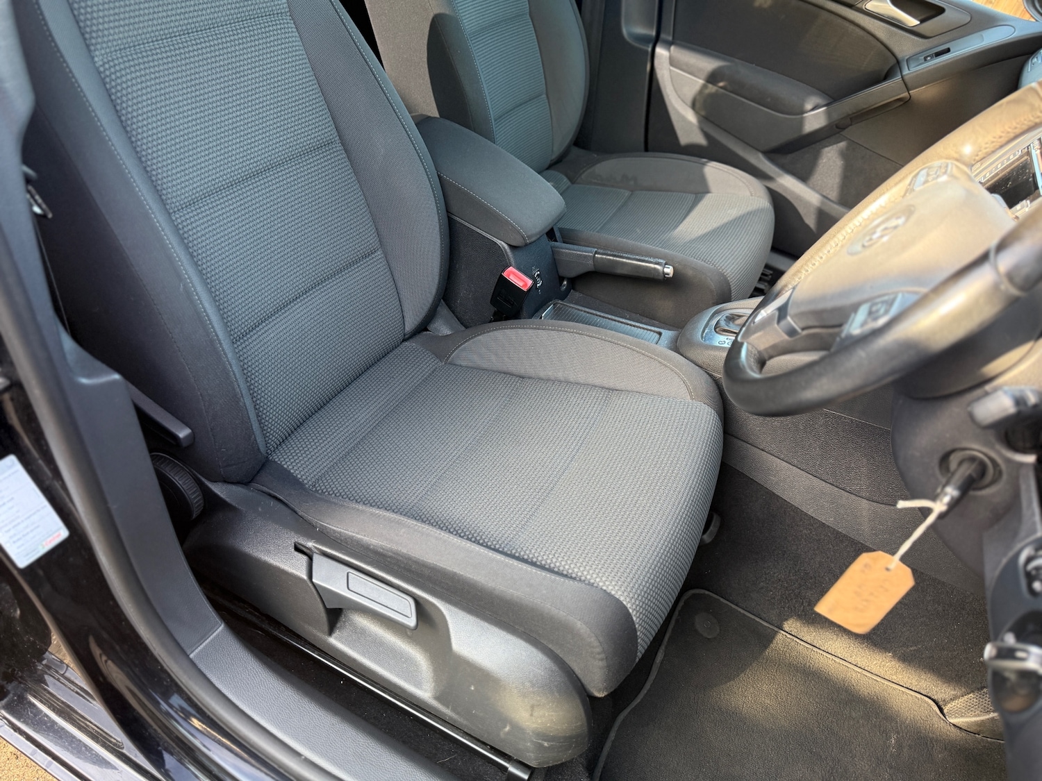 Used Volkswagen Golf 2012 for sale - 77721150: Photo 12