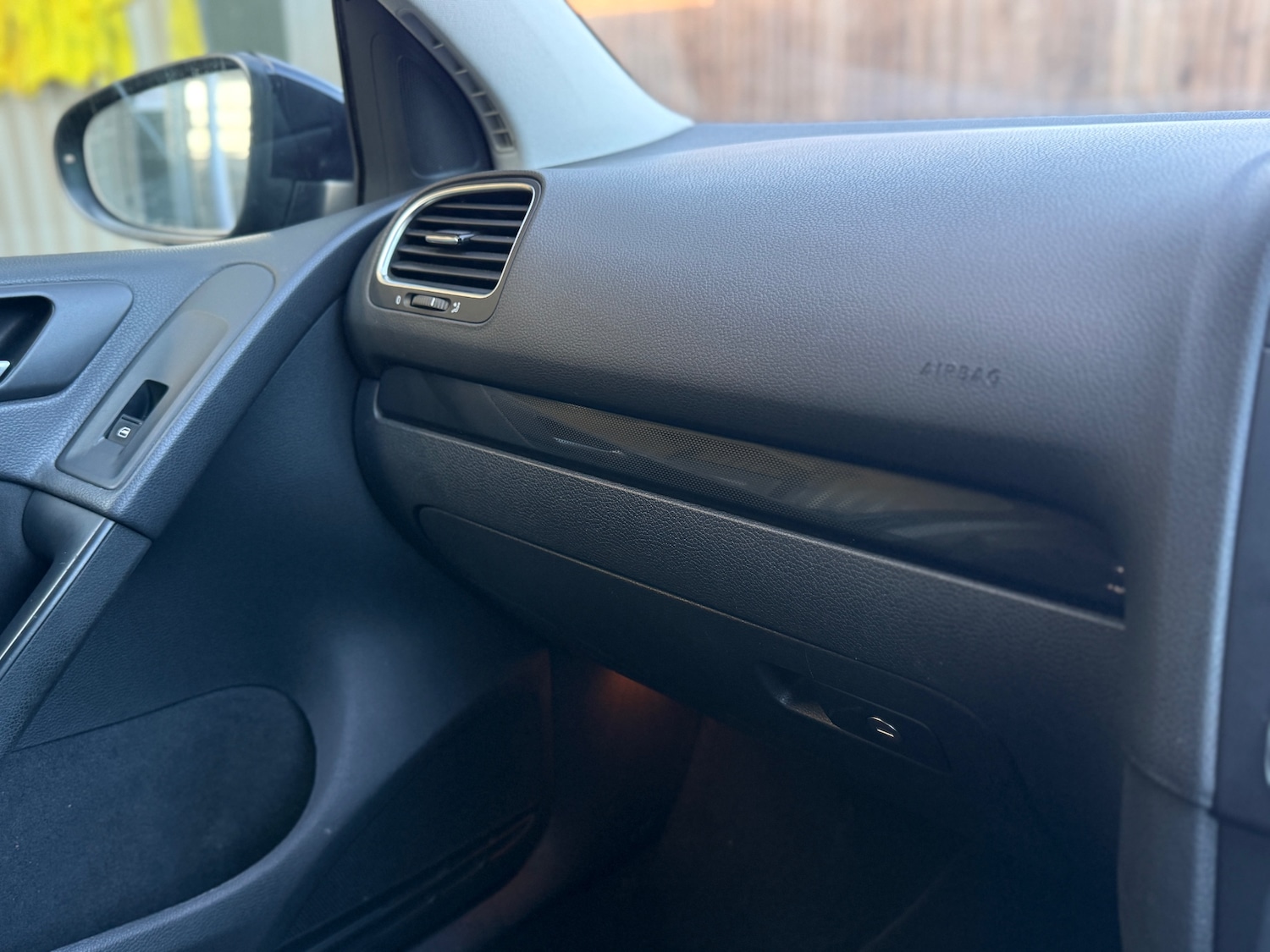 Used Volkswagen Golf 2012 for sale - 77721150: Photo 24