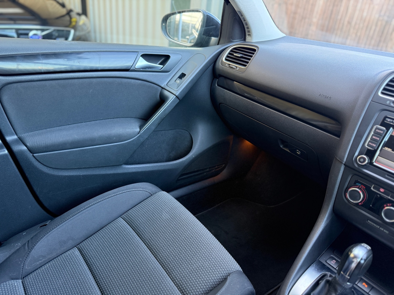 Used Volkswagen Golf 2012 for sale - 77721150: Photo 25