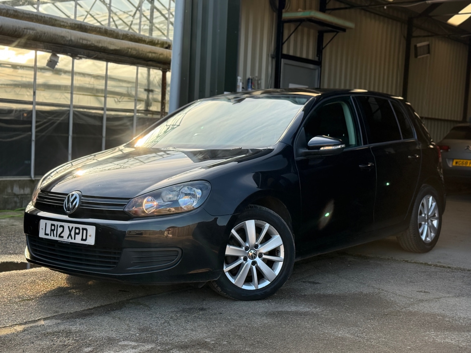 Used Volkswagen Golf 2012 for sale - 77721150: Photo 3