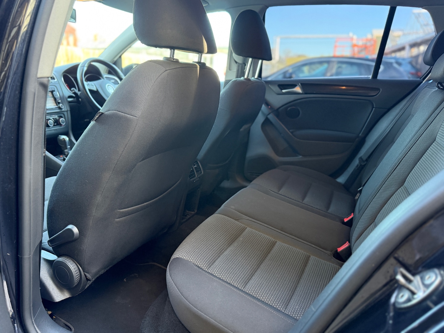 Used Volkswagen Golf 2012 for sale - 77721150: Photo 31