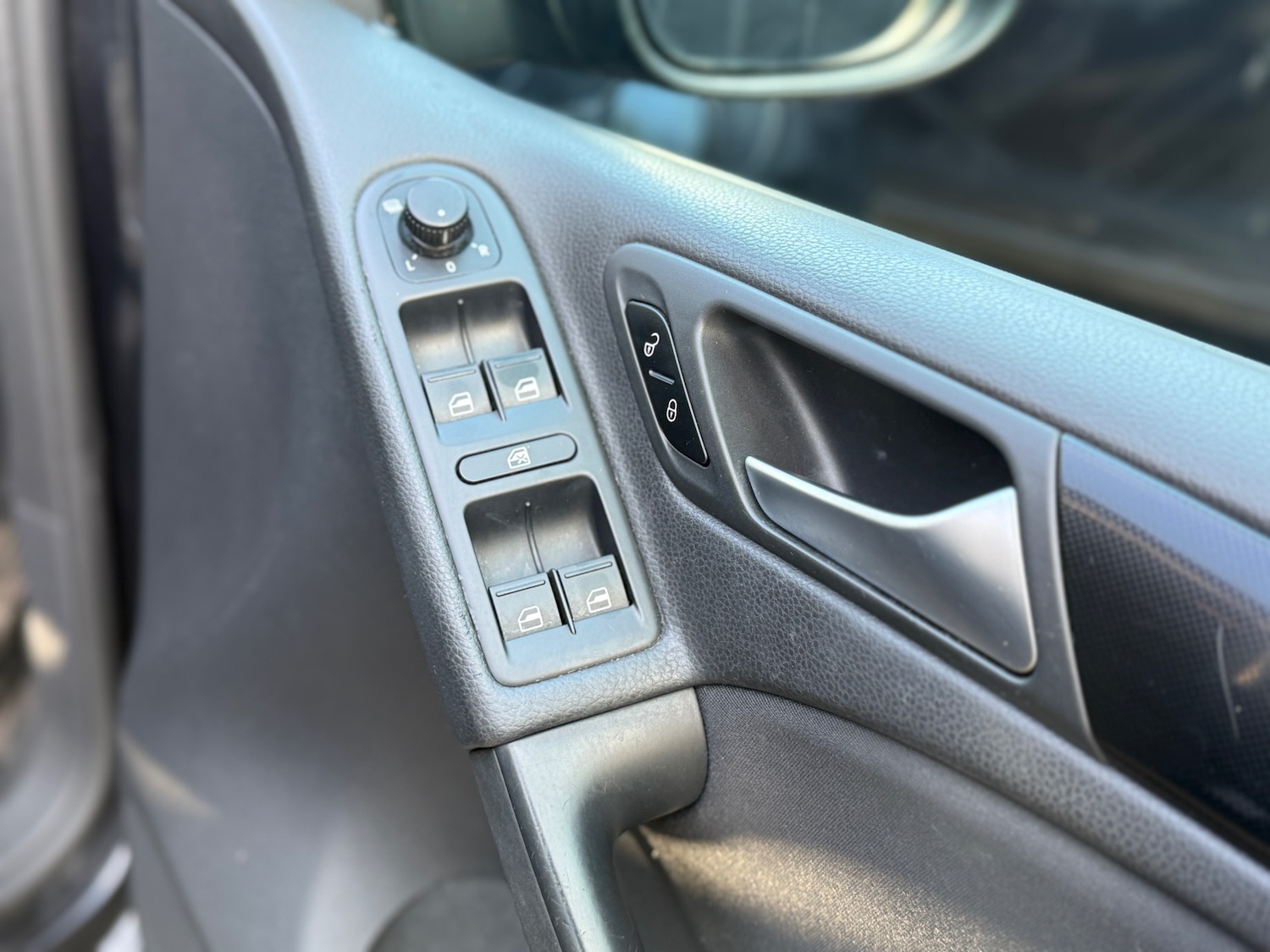 Used Volkswagen Golf 2012 for sale - 77721150: Photo 9